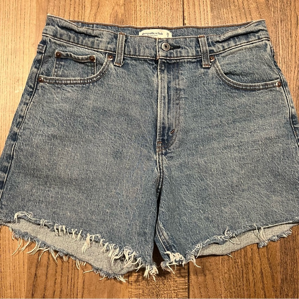 Abercrombie & Fitch High Rise Dad Jean Shorts